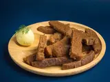 ნივრიანი პური